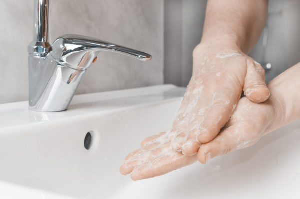 The Top 5 Ways to Minimize Your Risk of Catching COVID-19